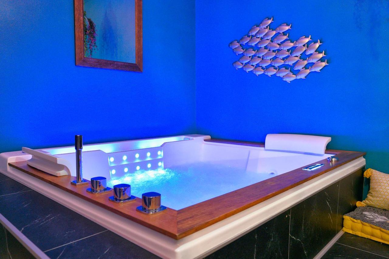 Moonlove, Spa/Sauna Et Jacuzzi Prives, Charme Et Detente. Nancy Eksteriør bilde