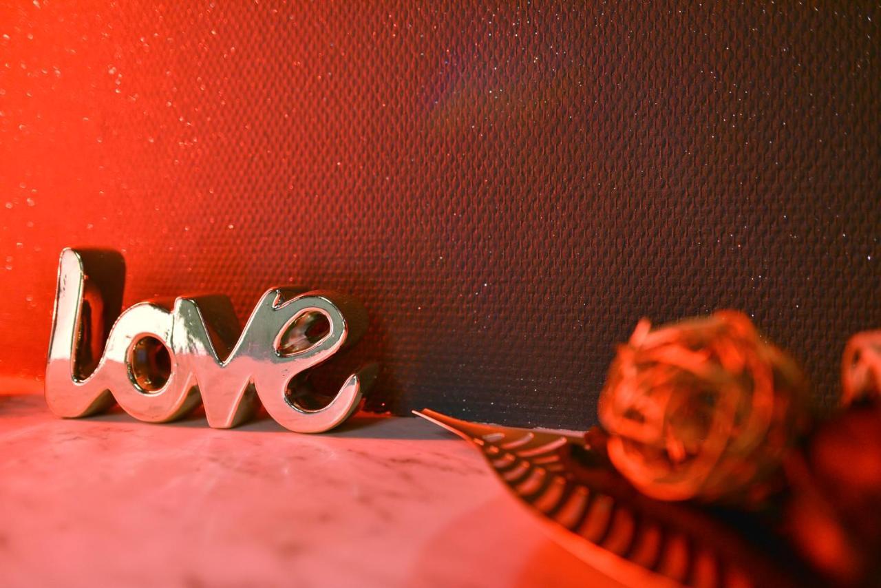 Moonlove, Spa/Sauna Et Jacuzzi Prives, Charme Et Detente. Nancy Eksteriør bilde